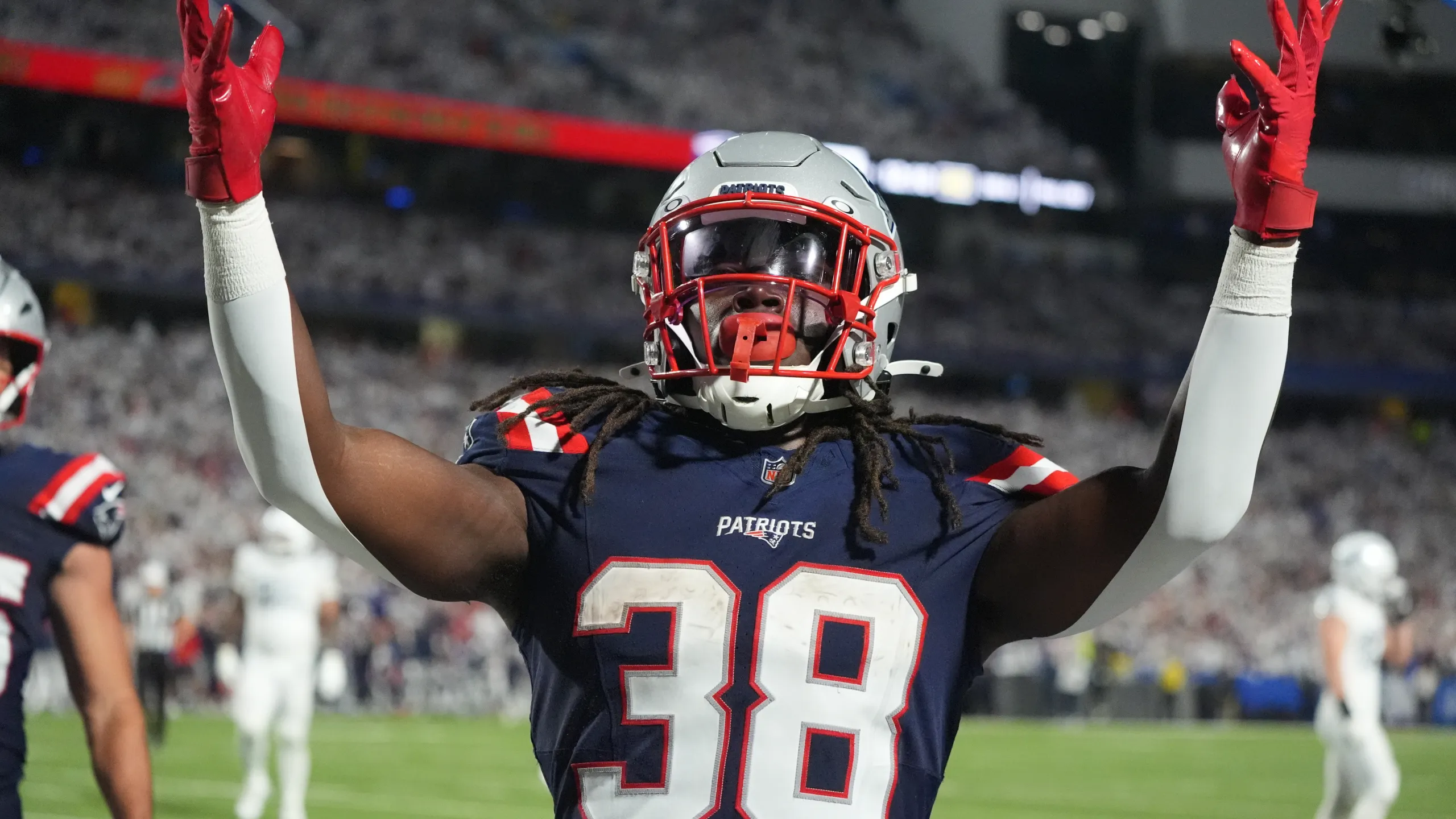 Drake Maye Patriots quarterback celebrates win vs. Bills Sunday Night Football.